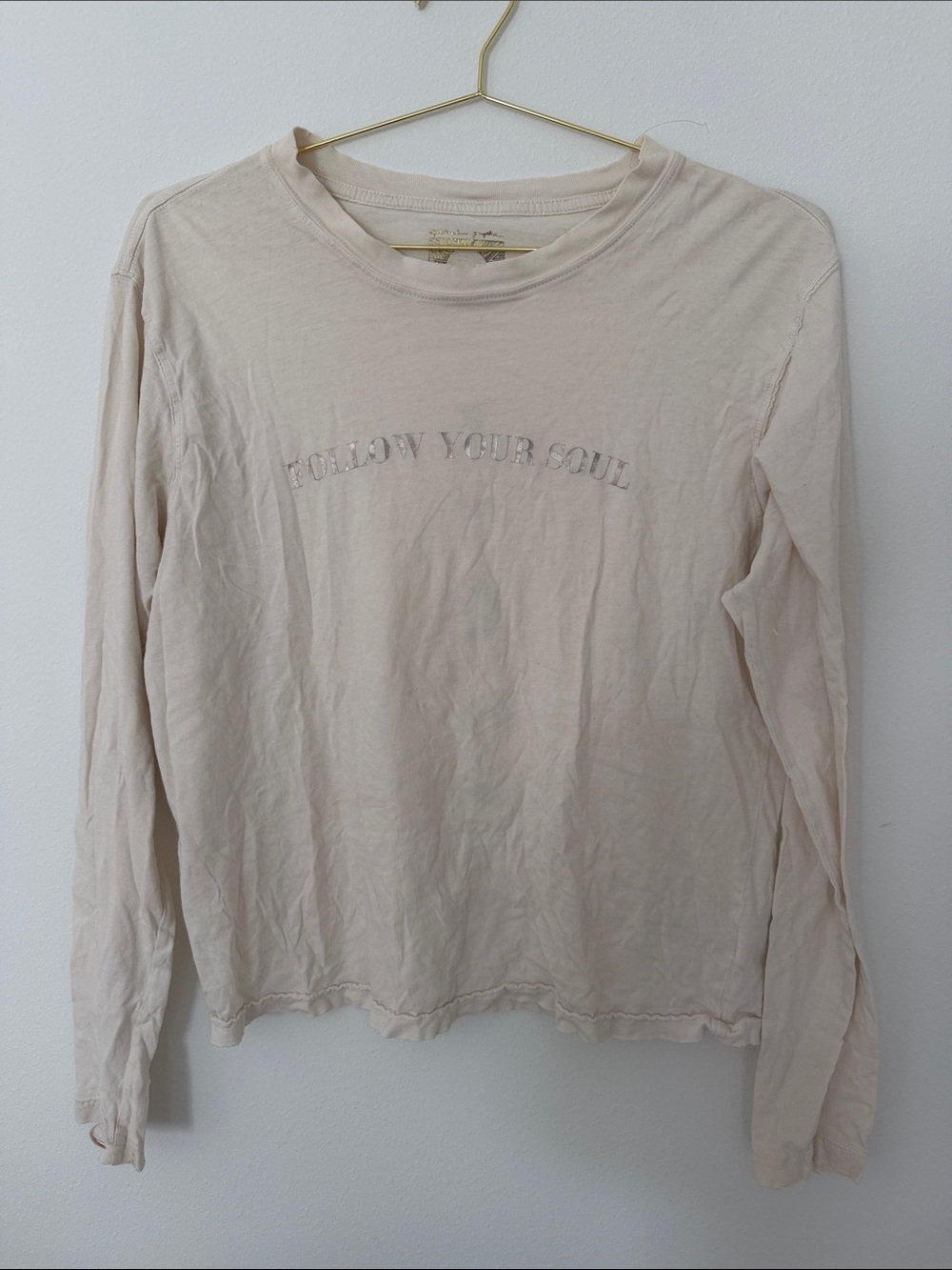 Spiritual Gangster Cream Long Sleeve Tee with "Follow Your Soul" tshirt small